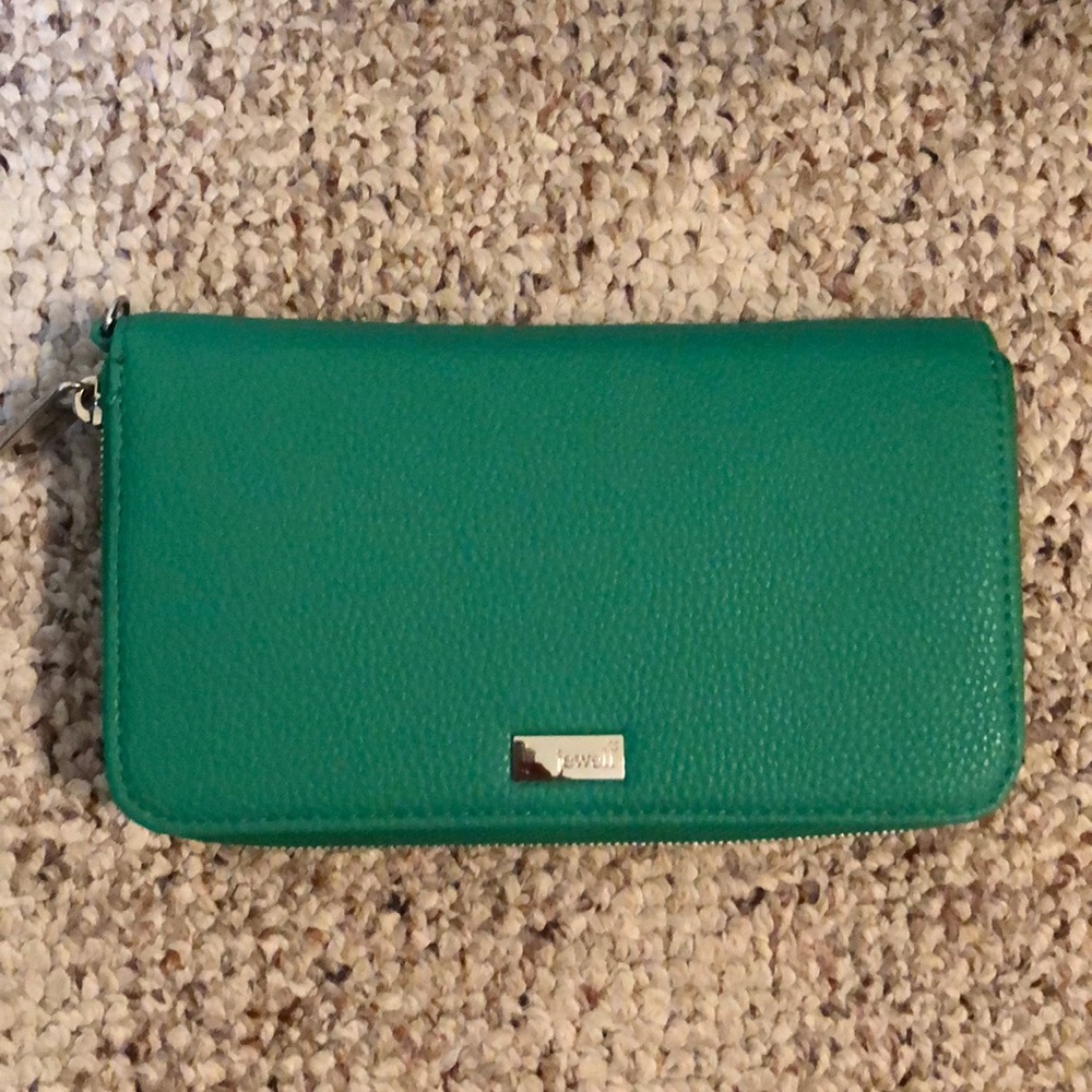 Jewell by thirty-one all about the benjamins